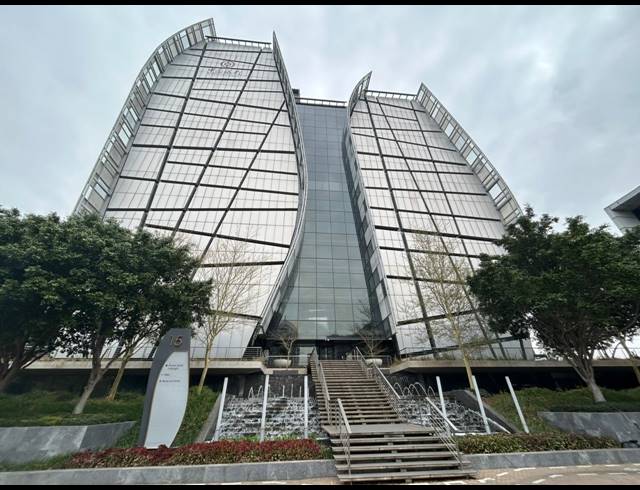 1,752M² OFFICE TO LET IN SANDTON CENTRAL